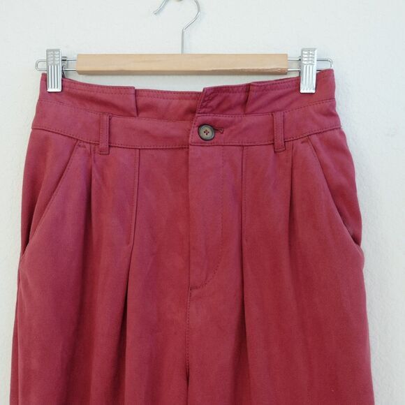 Free People Faux Suede Crop Pants Queen Pomegranate Sz 2 *MISSING BELT* - Picture 7 of 16